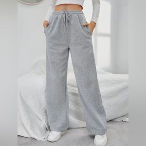 SHEIN Flare Gray Sweatpants 🤍